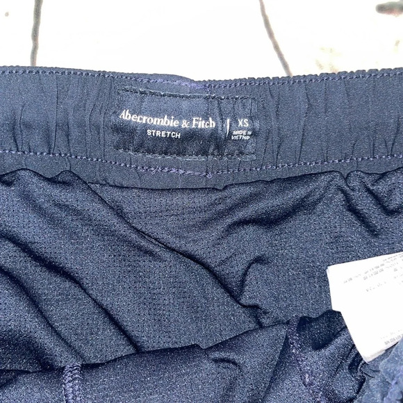 Abercrombie swim trunks adult XS - Picture 4 of 6